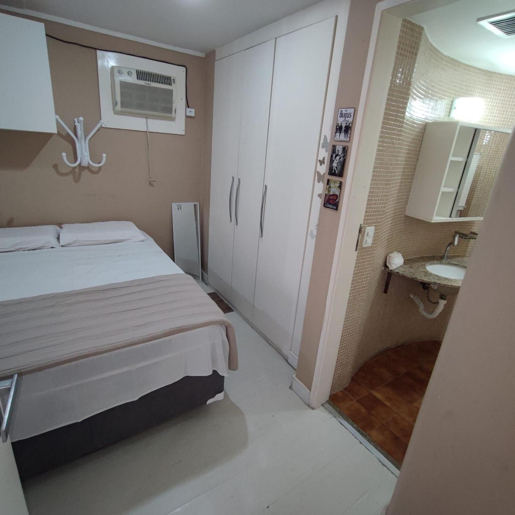 Apartamento Flat Brlhante 5 Pessoas Garagem Hakka -feirinha-hospitais *