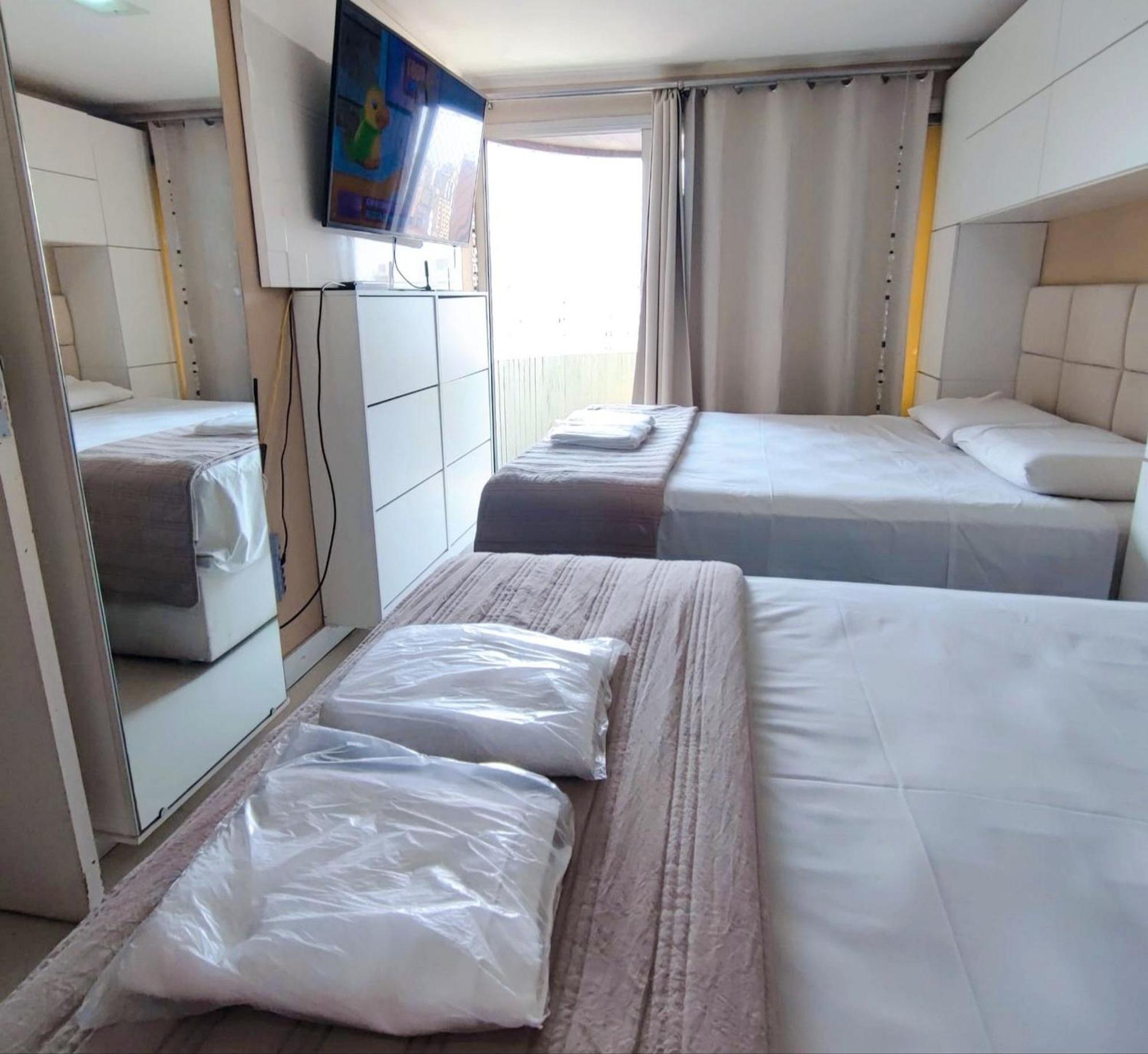 Apartamento Flat Brlhante 5 Pessoas Garagem Hakka -feirinha-hospitais *